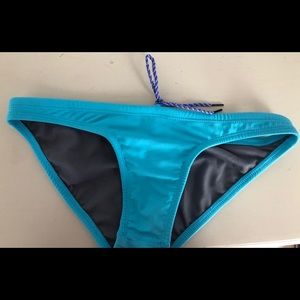 Jolyn small bikini bottom